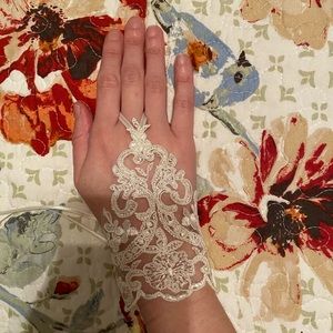 Lacey, Victorian wrist decor